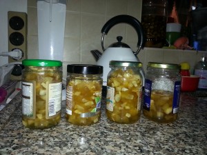 מעדן קונפיטורת תפוחים